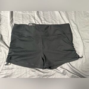 VSX knockout shorts